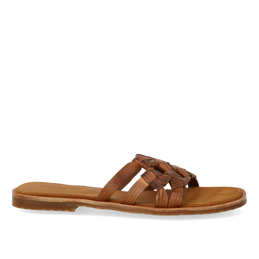 Slip-on-Sandale mit Flechtdetail