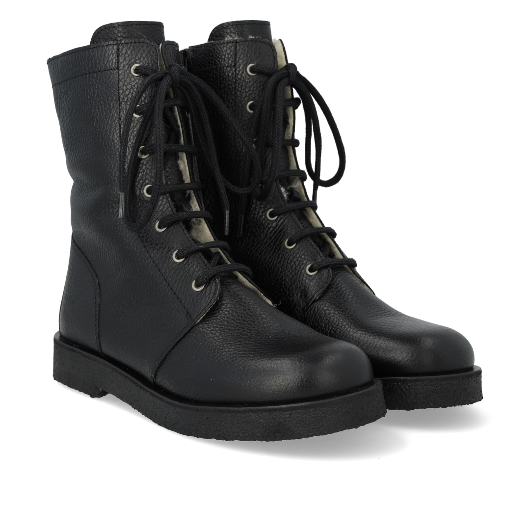 Schnürstiefel mit Wollfutter