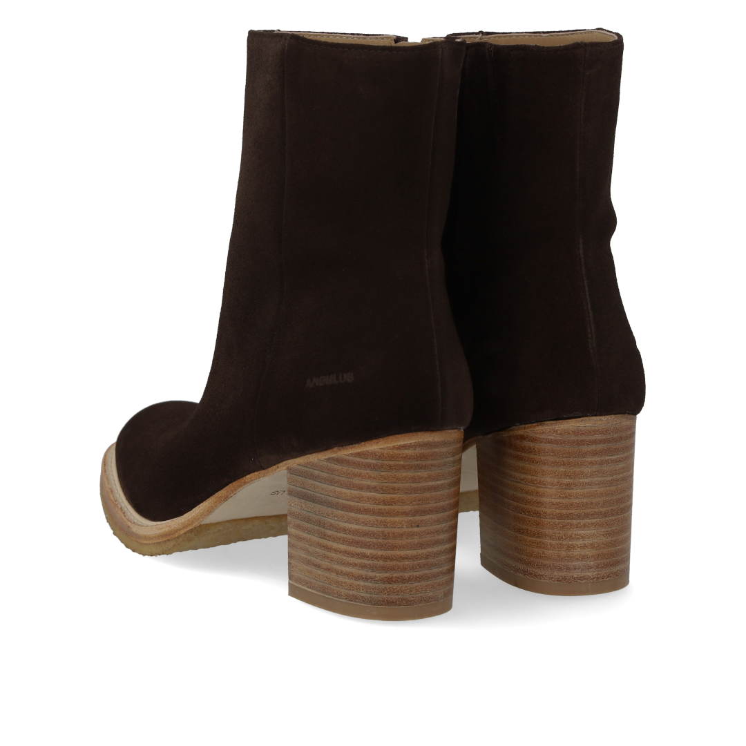 Stiefelette mit Blockabsatz und Reißverschluss